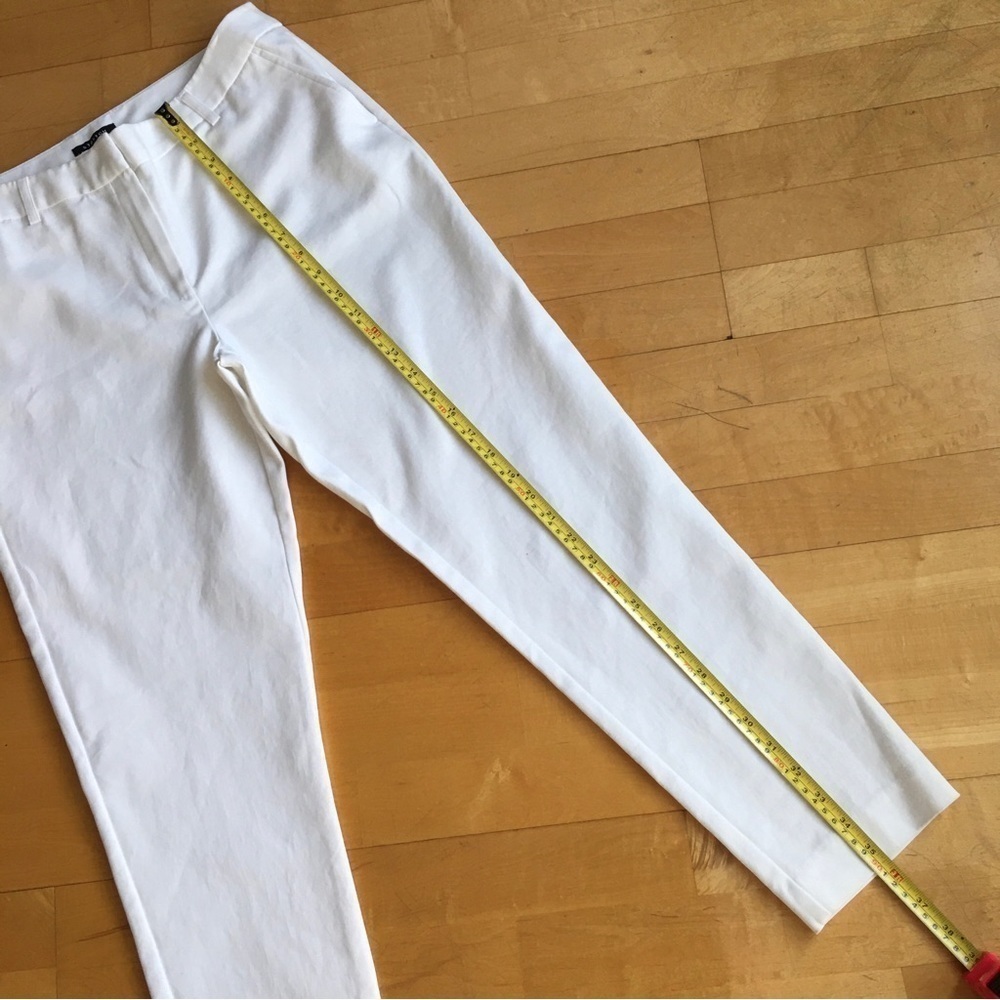 Jones New York High-Rise, Stretch, Straight Leg Capri Pant, White, Size 8 - Picture 14 of 17